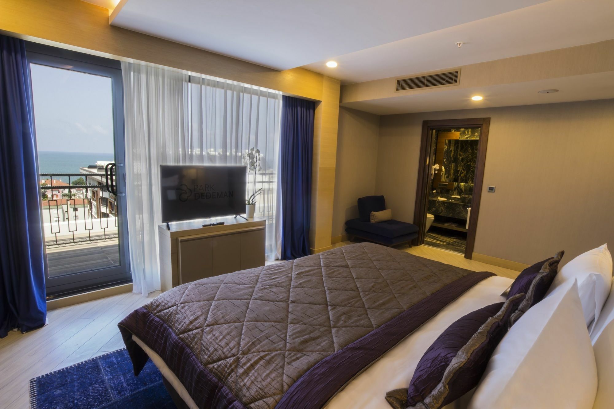Park Dedeman Trabzon Hotel Exterior foto
